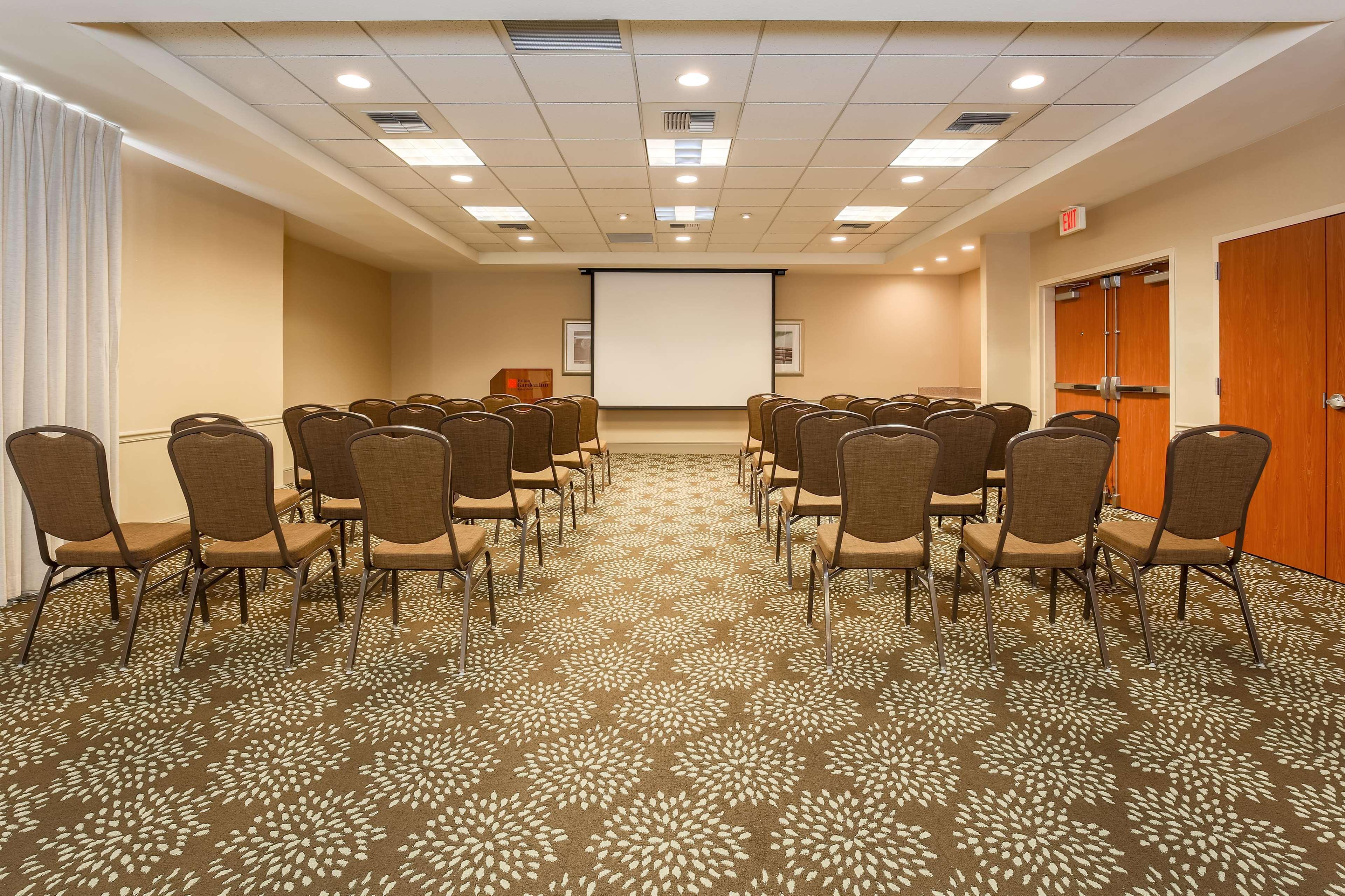 Hilton Garden Inn Bakersfield Zewnętrze zdjęcie