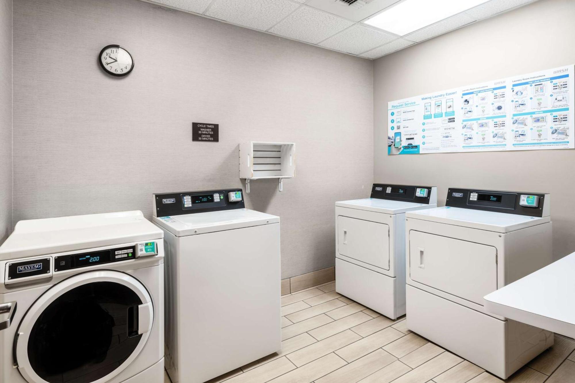 Hilton Garden Inn Bakersfield Zewnętrze zdjęcie