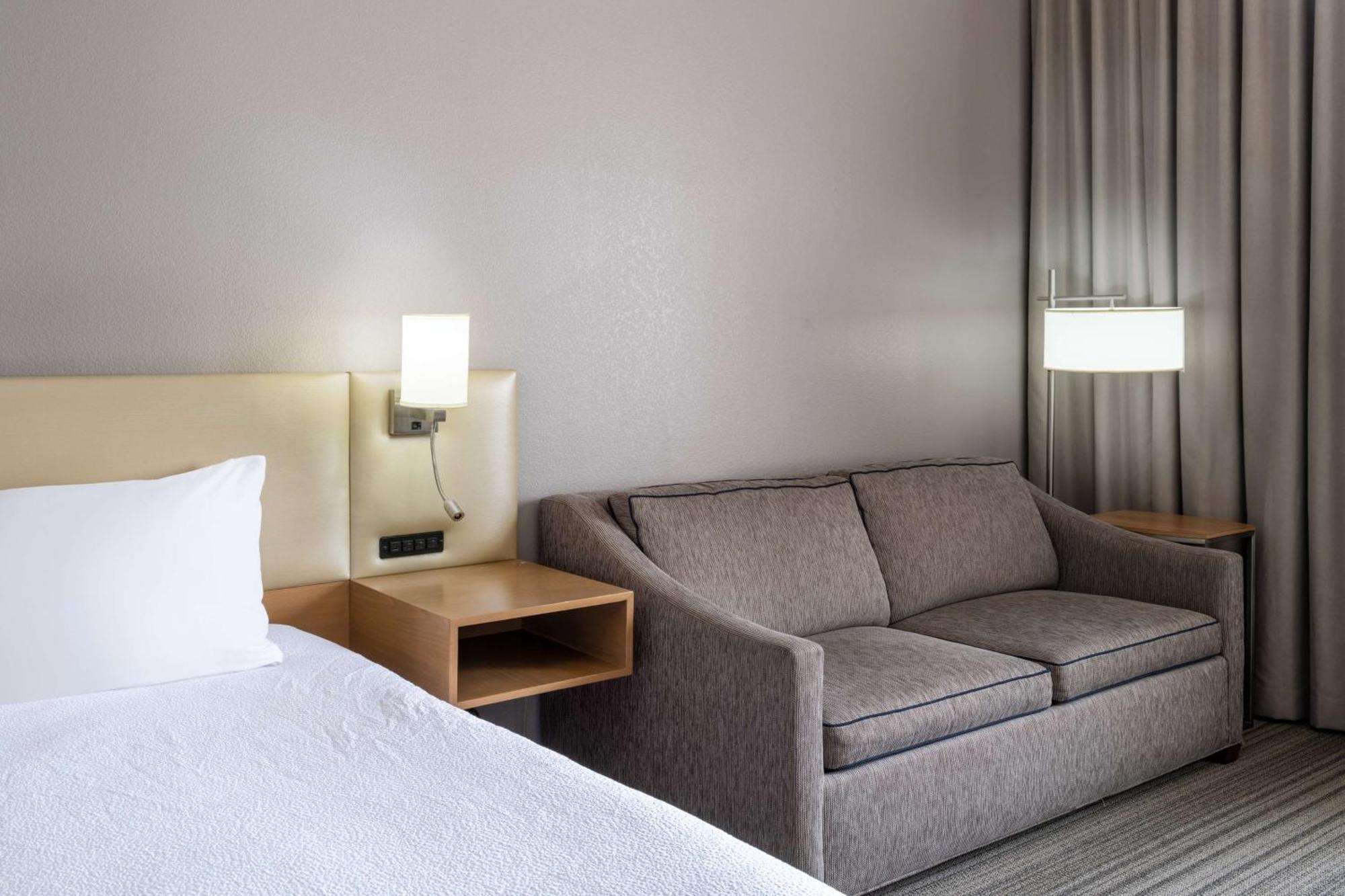 Hilton Garden Inn Bakersfield Zewnętrze zdjęcie