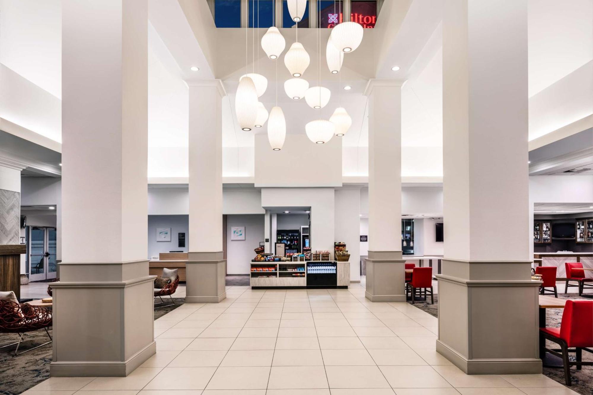 Hilton Garden Inn Bakersfield Zewnętrze zdjęcie